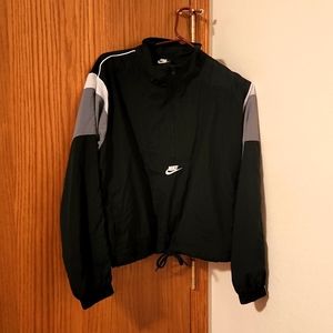 Nike Windbreaker Pullover Jacket